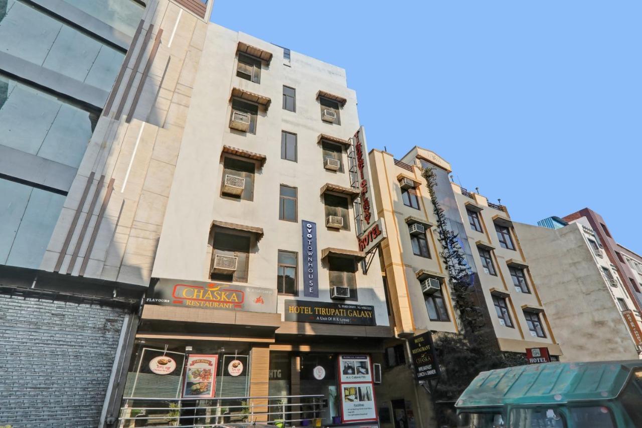 Townhouse 1182 Hotel Tirupati Galaxy 칸푸르 외부 사진